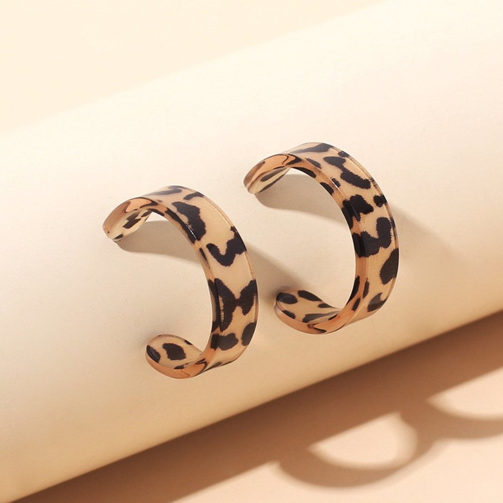 Fun Fashion Earrings! - Picture 2 of 2